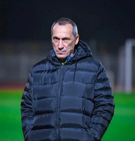The Saudi national team begins its training camp in America under the leadership of Donis