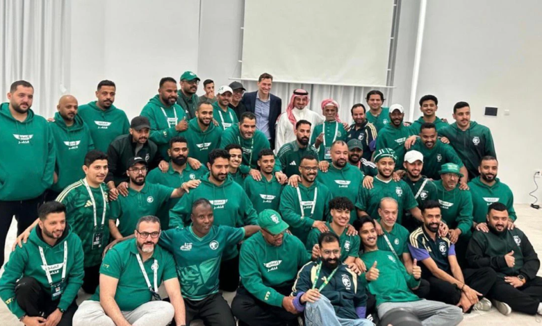 تأشيرة المونديال للسعوديين: جهود بن هاربورغ لتسهيل السفر