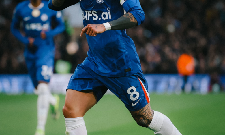 Chelsea beat Tottenham 2-1 and move closer to European qualification