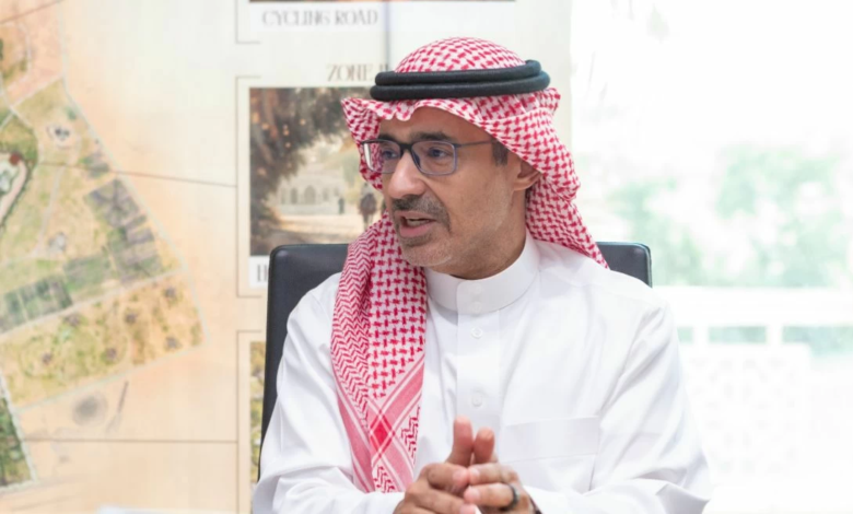 قصة بناء أول حلبة سباق وتطور رياضة المحركات في السعودية
