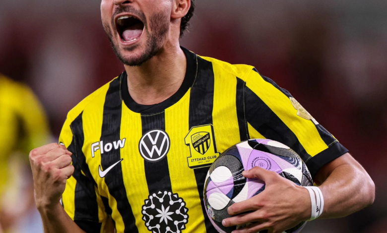 غياب حسام عوار عن مباراة الاتحاد والقادسية بدوري روشن