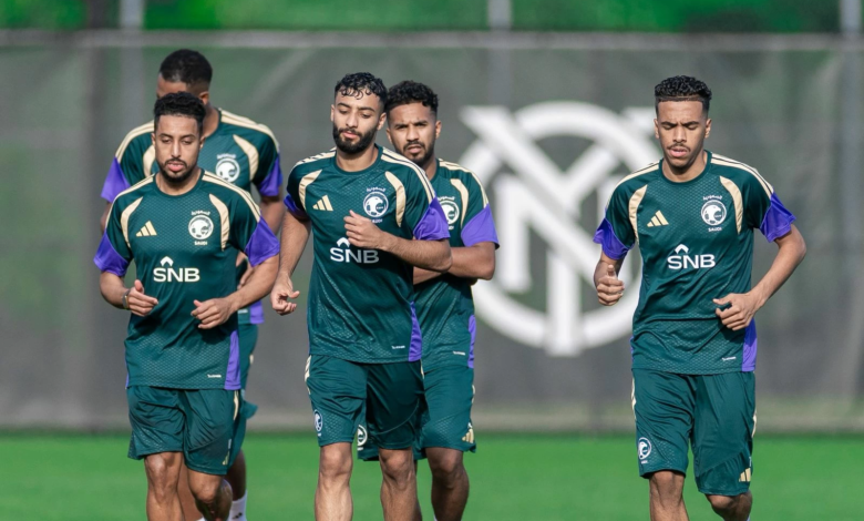 المنتخب السعودي ضد الإكوادور: انطلاق استعدادات مونديال 2026