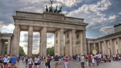 German unemployment falls: Surprise drop amid persistent economic weakness