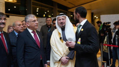 السفير السعودي يزور صالة طريق مكة في مطار أنقرة الدولي