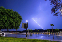 أمطار عسير الغزيرة ترسم لوحات طبيعية ساحرة في أبها