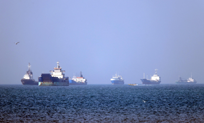 Escalation in the Strait of Hormuz: Iran launches missiles at US units