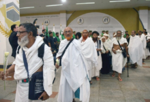 Fatwa booths and translators to serve pilgrims in Mecca in multiple languages