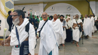 Fatwa booths and translators to serve pilgrims in Mecca in multiple languages