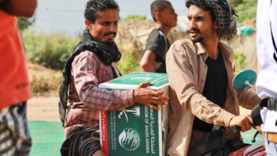 Saudi aid to Yemen: Medical and food support through the King Salman Center