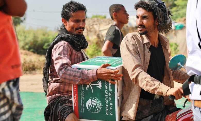 Saudi aid to Yemen: Medical and food support through the King Salman Center
