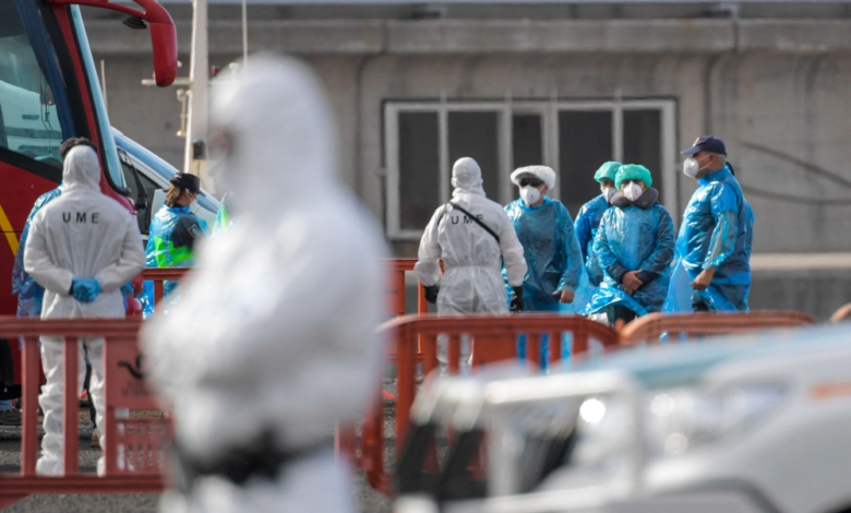 14 Spaniards evacuated from a ship infected with the Hantavirus in Madrid