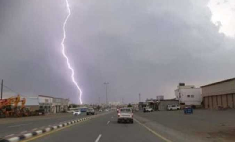 Today's weather in Saudi Arabia: Thunderstorms and strong winds