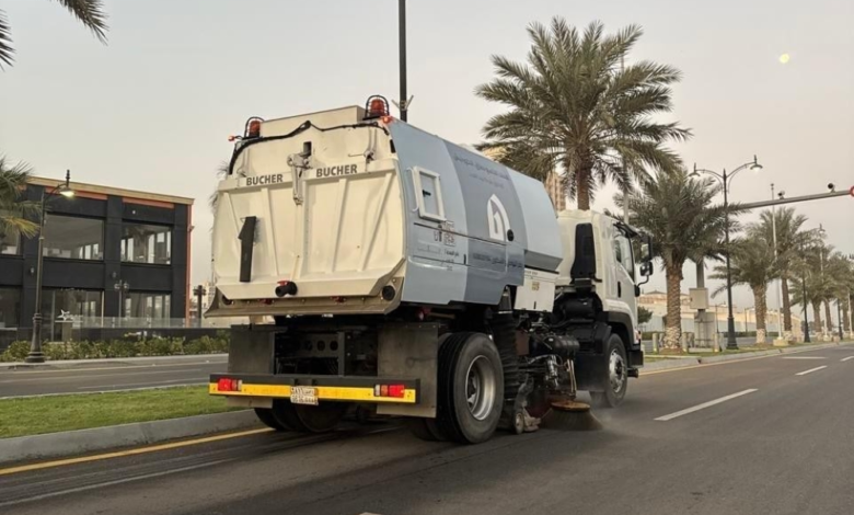 خطة نظافة جدة لموسم الحج 1445هـ بـ 5770 عاملًا