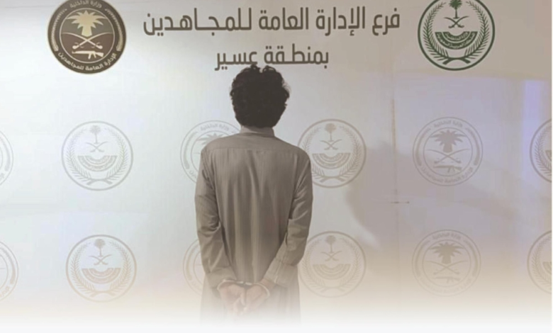 عسير: القبض على مواطن نقل 12 مخالفاً لنظام أمن الحدود