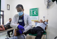 مركز الأطراف الصناعية بتعز يقدم خدماته لـ 870 مستفيدًا