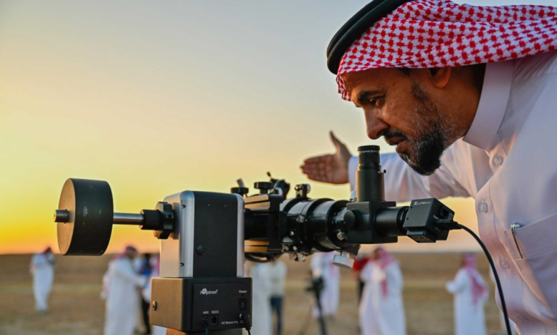 المحكمة العليا تدعو لتحري رؤية هلال ذي الحجة 1447هـ