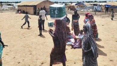 Saudi aid in Sudan: Distribution of food baskets and dates to displaced people