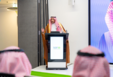 وزير الصناعة يحتفي بأبطال جوائز آيسف 2026 السعوديين