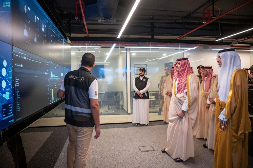 Interior Minister briefed on smart transportation system in the Holy Sites - SPA