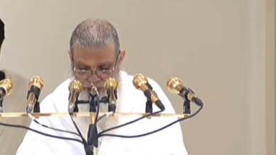 Arafat sermon: Al-Hudhaifi emphasizes the prohibition of political slogans during Hajj