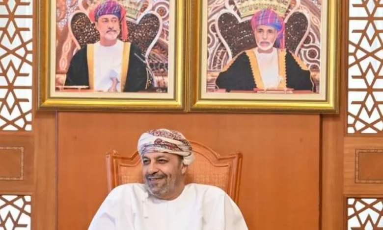 عُمان تقر كوتا نسائية في مجلس الشورى بـ 11 مقعداً