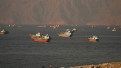 أزمة حركة الشحن البحري في مضيق هرمز وتأثيرها العالمي