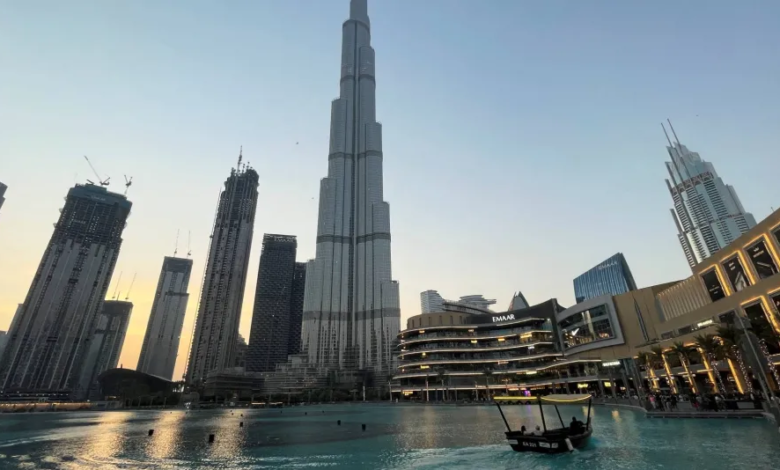 حريق أبراج الإمارات المالية بدبي والسيطرة السريعة عليه