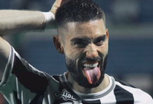 يانيك كاراسكو مستمر مع الشباب حتى 2027: تفاصيل العقد الجديد