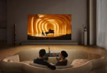 تقنية SQD-Mini LED: كيف تغير TCL تجربة المشاهدة التلفزيونية؟