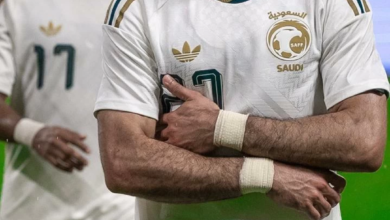 سلطان مندش: نجم الأخضر يطمح لبصمة في مونديال 2026