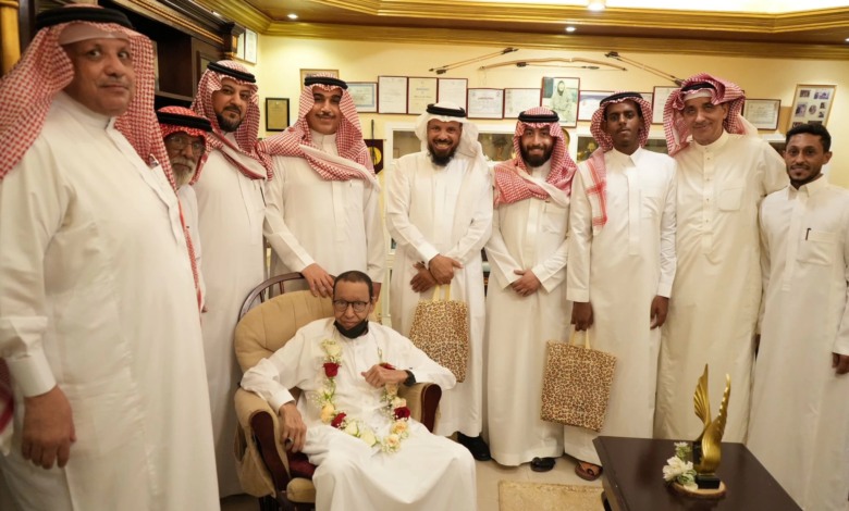 انتخابات نادي الوحدة: صراع ثلاثي وموقف حاسم من وزارة الرياضة