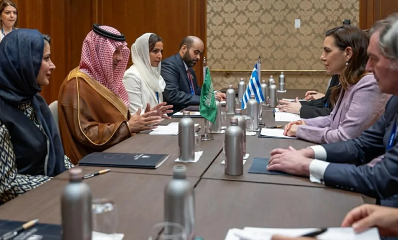 السعودية واليونان: تعزيز الشراكة لتطوير السياحة المستدامة
