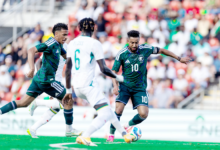 الخيبري يشيد بتطبيق لاعبي المنتخب لـ أفكار دونيس قبل المونديال