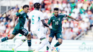 الخيبري يشيد بتطبيق لاعبي المنتخب لـ أفكار دونيس قبل المونديال