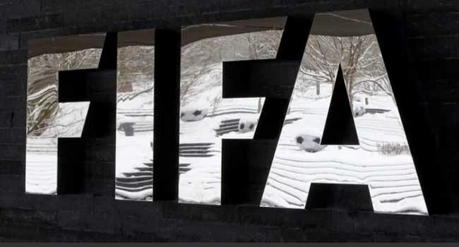 الفيفا يغير قواعد انتقالات اللاعبين: كل ما تريد معرفته عن اللوائح الجديدة