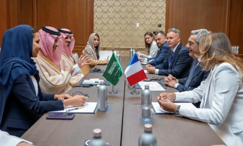 التعاون السياحي السعودي الفرنسي: اتفاقية جديدة لآفاق واعدة