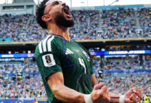 عبدالإله العمري ينقذ السعودية بنقطة أمام أوروجواي بكأس العالم