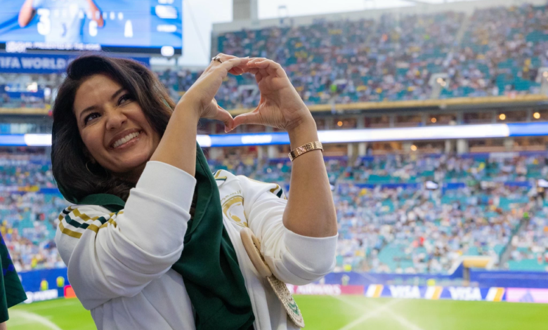 يوم فخر لـ كرة القدم السعودية: الأميرة ريما تشيد بتعادل الأخضر