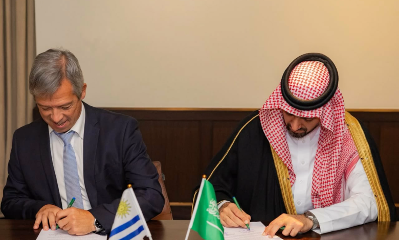 السعودية والأوروغواي: مذكرة تفاهم رياضية ونظام جديد للرياضة