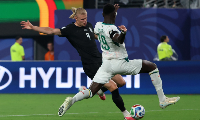 أداء كوليبالي الكارثي مع السنغال يدق ناقوس الخطر في الهلال
