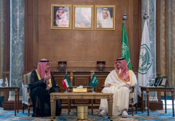 السعودية وقطر تبحثان مستجدات الأوضاع في المنطقة وتنسيق الجهود