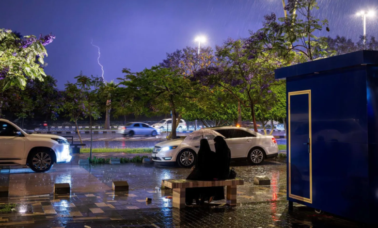 Red alert for heavy rain in Jazan and Asir today | Meteorology