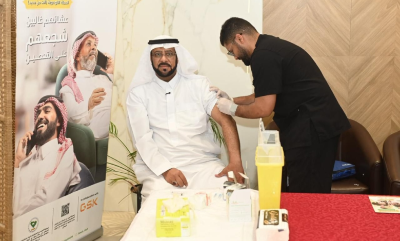 حملة التبرع بالدم في الأحساء: تعزيز المخزون الطبي وتطعيم كبار السن