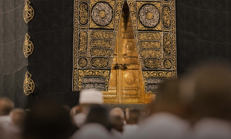 تحذيرات الحج والعمرة: ضوابط التصوير في الحرمين الشريفين