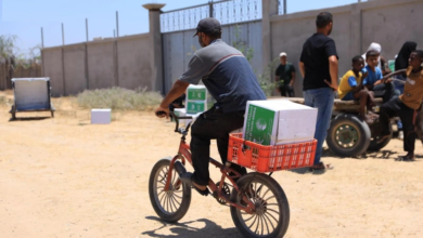 دعم الأمن الغذائي في دير البلح: توزيع مساعدات إغاثية عاجلة