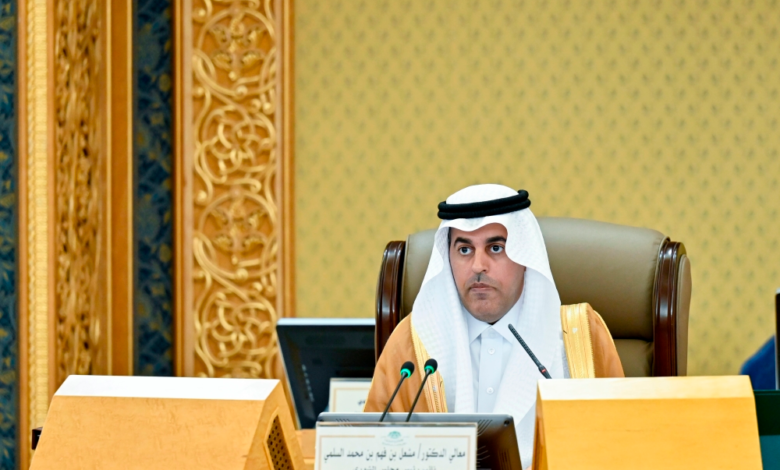 الشورى يطالب بتعزيز تأهيل الكفاءات الوطنية في الفضاء والإعلام