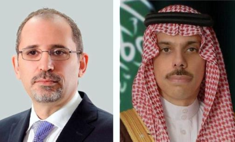 وزير الخارجية السعودي والأردني يبحثان مستجدات المنطقة