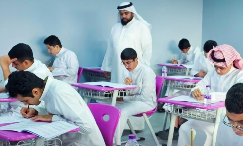 معايير النقل الخارجي للمعلمين الجديدة: تفاصيل 10 ضوابط