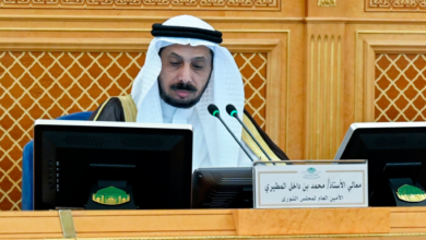 قيود منصات التواصل الاجتماعي: الشورى السعودي يطالب بحماية النشء