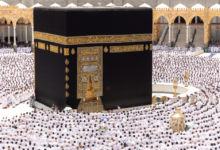 غسل الكعبة المشرفة: شعيرة إيمانية خالدة ورعاية سعودية